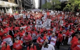 Nauczyciele i nauczycielki w walce o publiczną edukację w Chicago