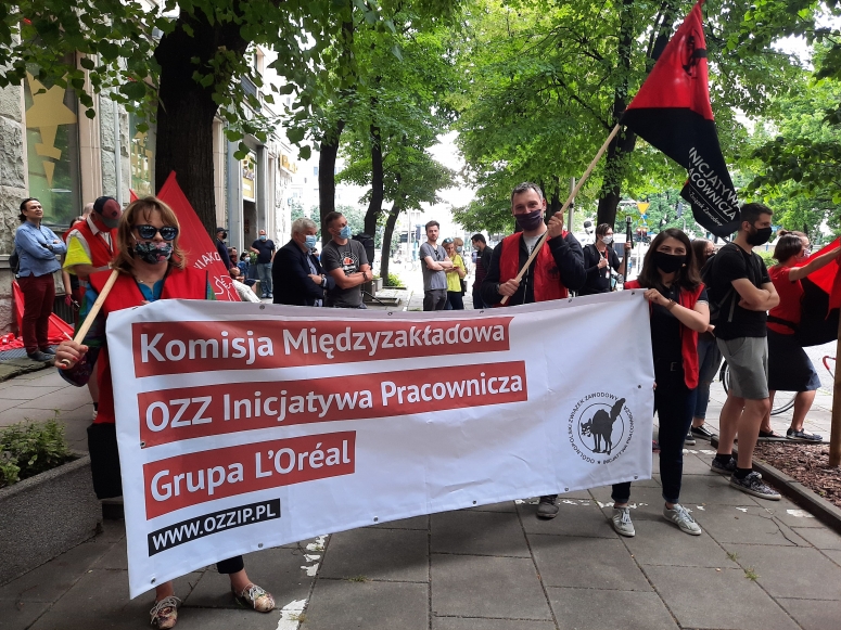 demonstracja ""Uwaga, kryzys! Nie oddamy naszych praw!