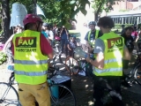 Piknik kurierów i kurierek Deliveroo zorganizowany przez FAU